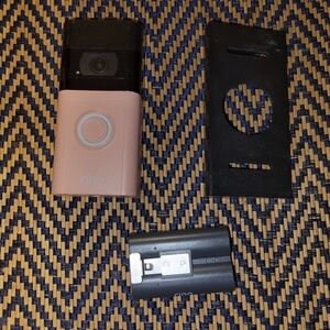 Ring video doorbell 3 model sat359 rose gold with new battery